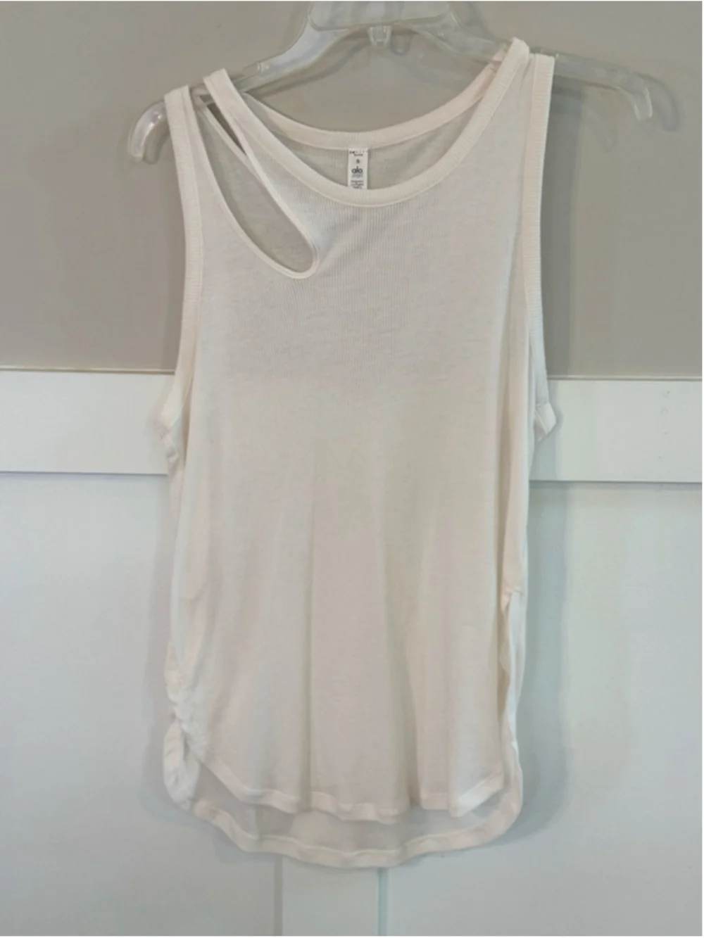 Alo Yoga White Ribbed Cutout Tank Top Size Small Athletic Activewear
